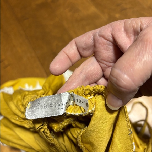 Trish scully child dress size 12/18 months very detailed design - Picture 6 of 6